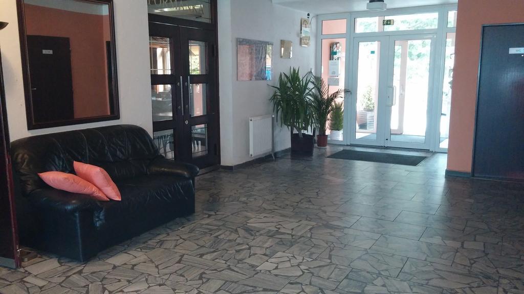 Hotel Rozvoj Klatovy Extérieur photo
